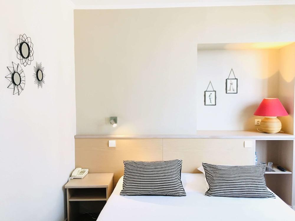 דינאר Hotel Du Parc מראה חיצוני תמונה
