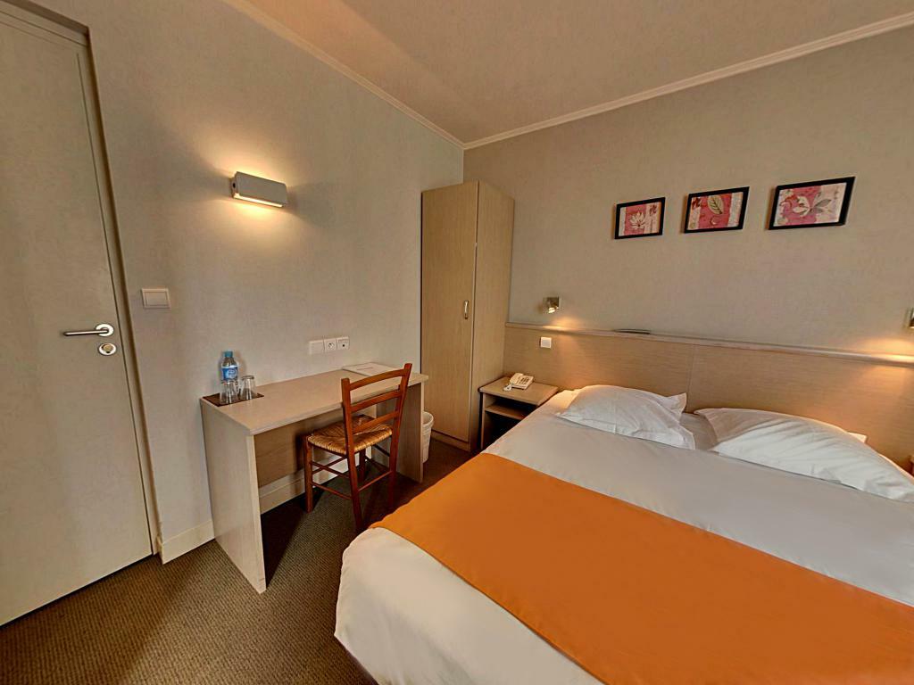 דינאר Hotel Du Parc מראה חיצוני תמונה