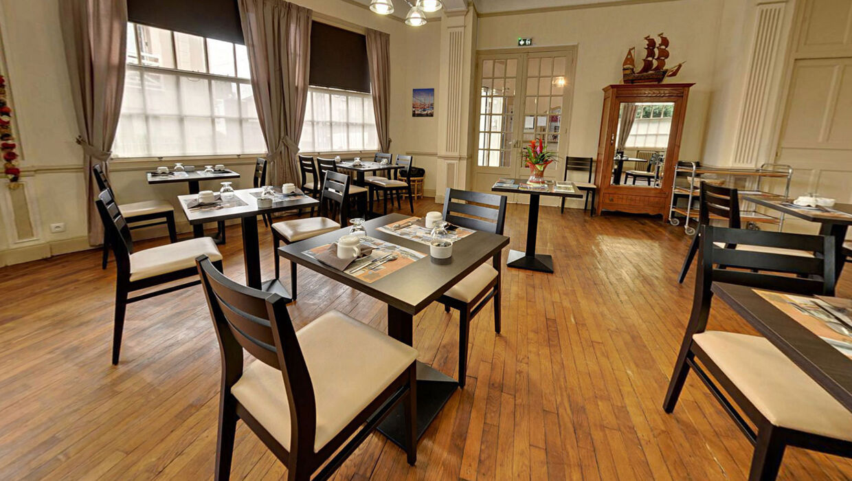 דינאר Hotel Du Parc מראה חיצוני תמונה